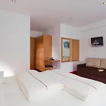 Hotel Garni Auriga